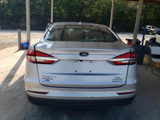 3FA6P0LUXKR167737 Ford Fusion SE 6