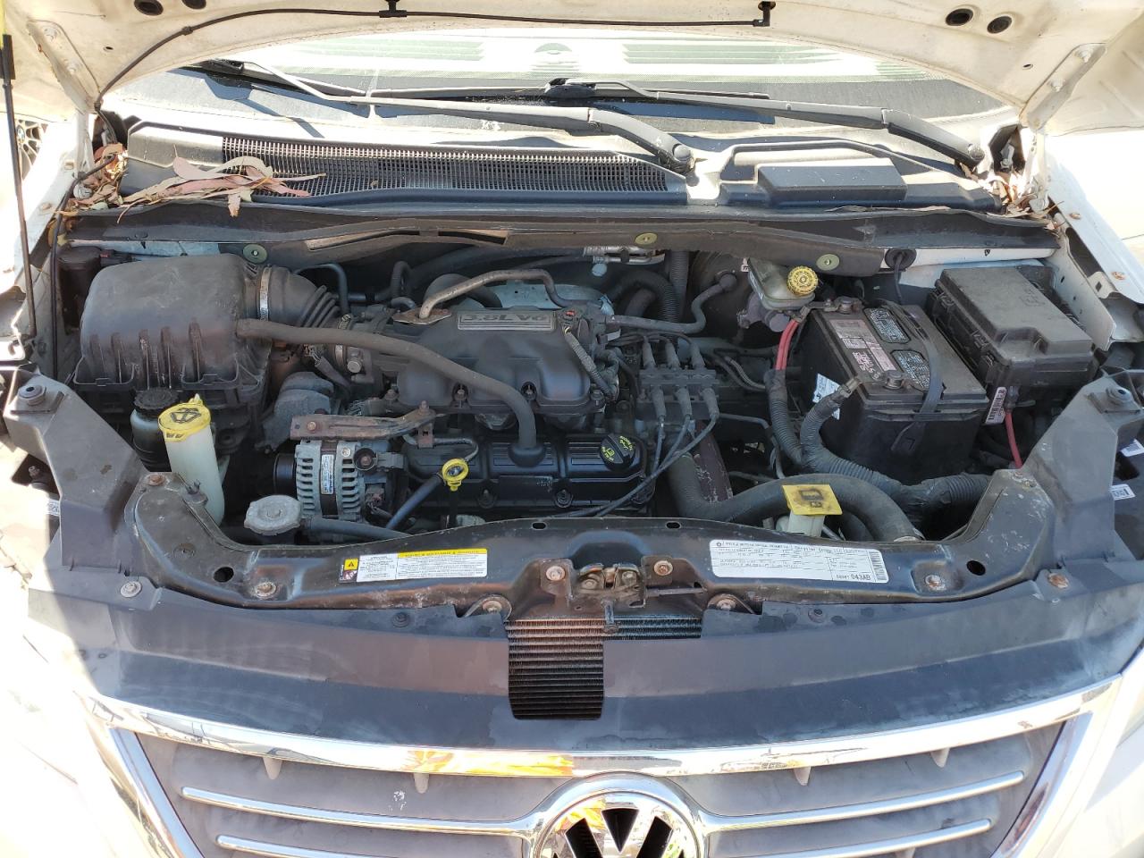 2V4RW3D18AR324773 2010 Volkswagen Routan Se