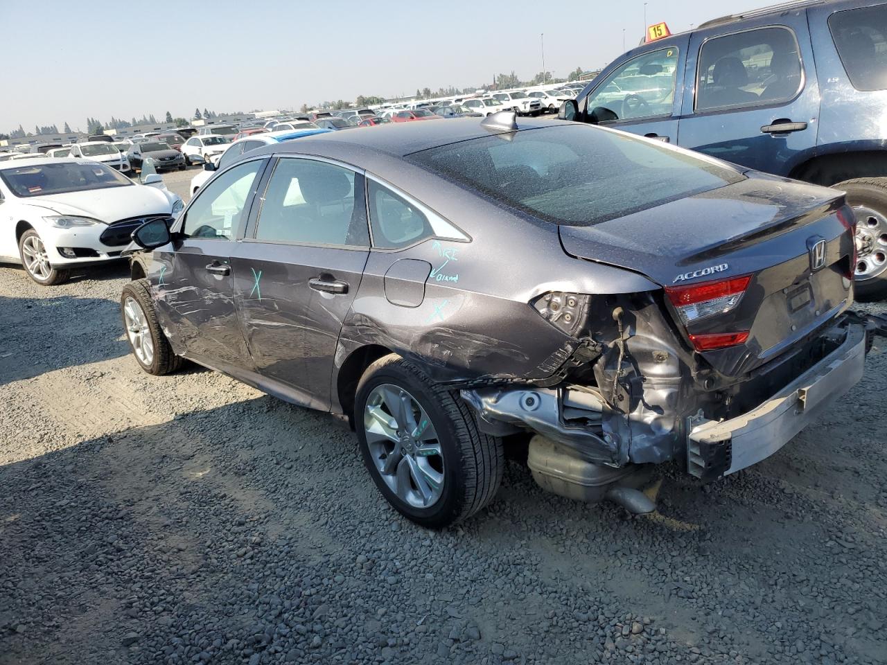 1HGCV1F13LA059709 Honda Accord LX 2