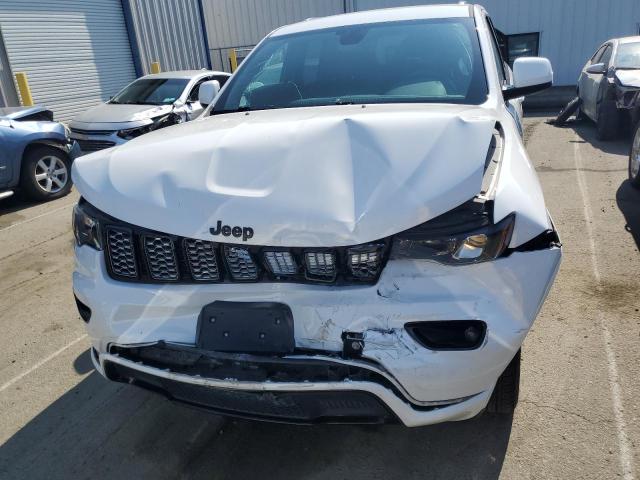 1C4RJFAG6JC104205 Jeep Grand Cherokee Laredo
