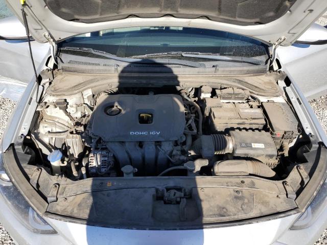 5NPD84LF2JH304128 Hyundai ELANTRA SEL