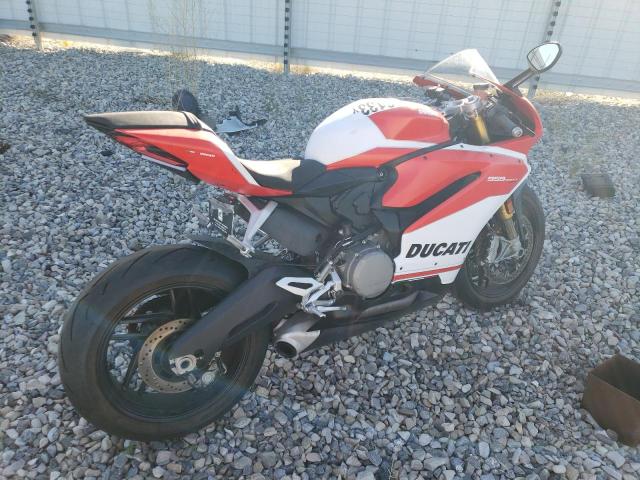 2019 DUCATI SUPERBIKE ZDM14B1W6KB009661