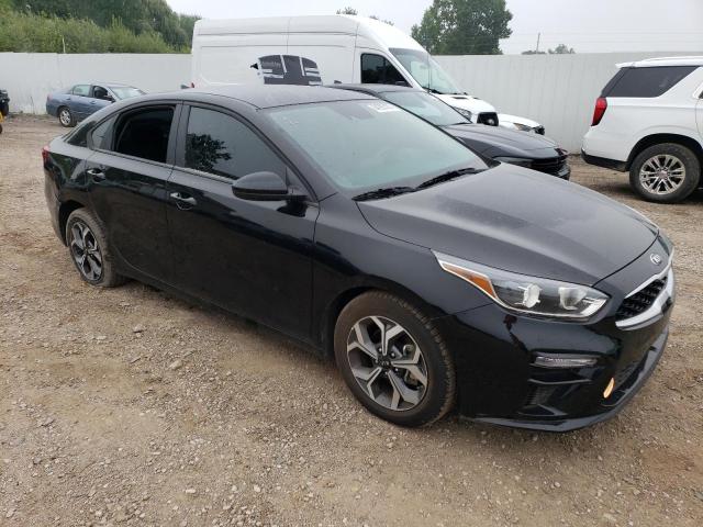 3KPF24AD8ME365827 KIA FORTE FE