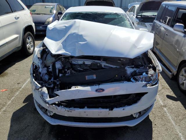 3FA6P0H75HR180701 Ford FUSION SE