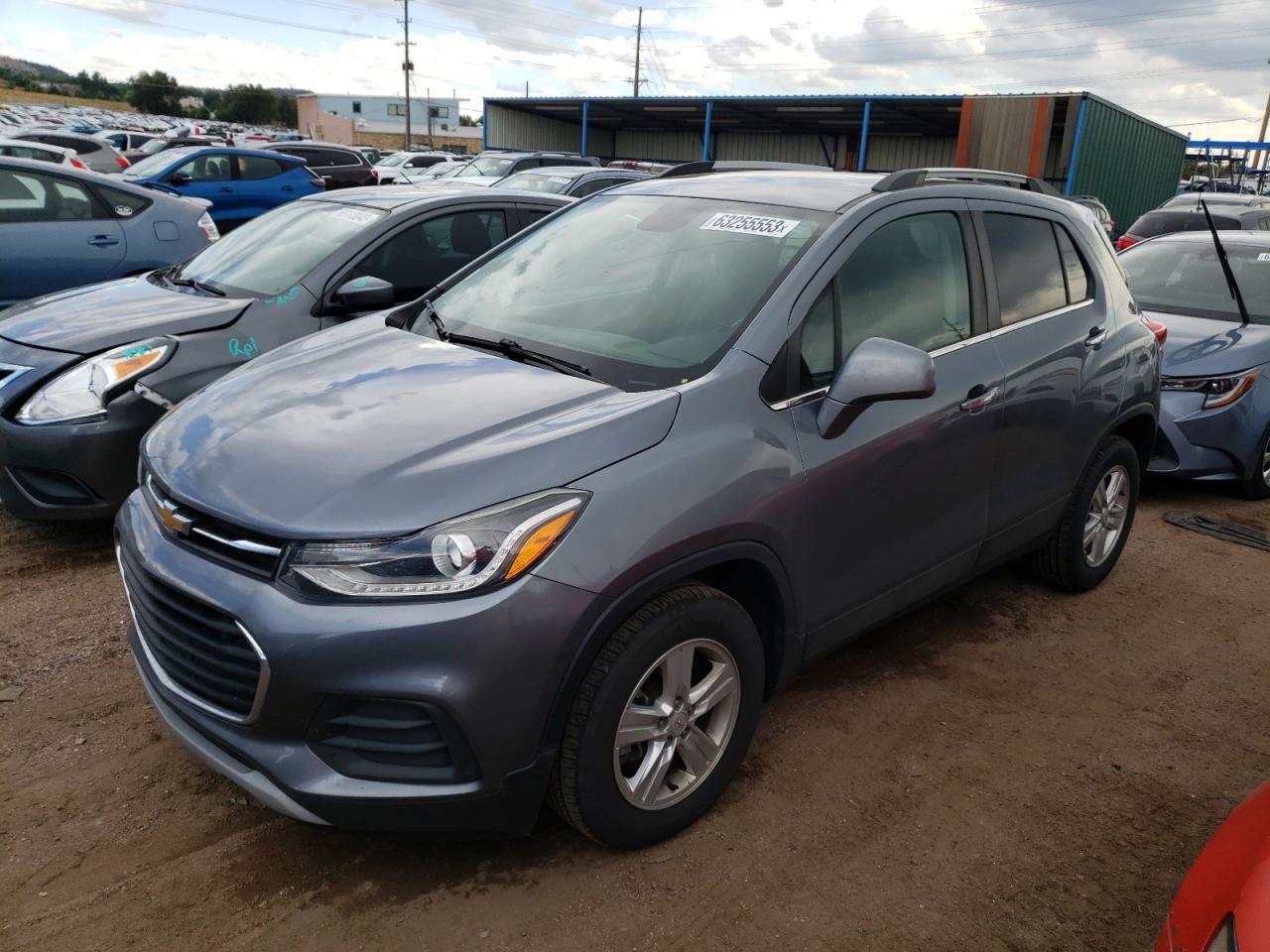 KL7CJLSB8KB775564 Chevrolet Trax 1LT