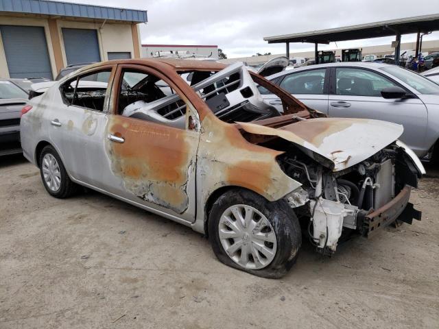 3N1CN7AP2HK421633 Nissan VERSA S