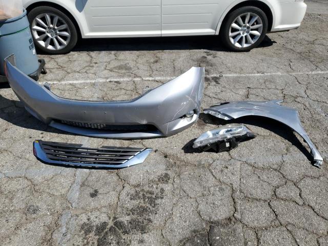5TDYZ3DC2HS833919 Toyota SIENNA XLE