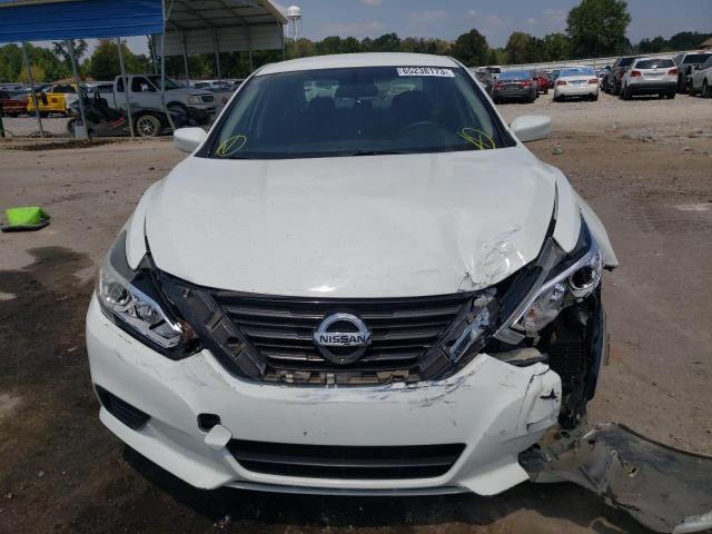 1N4AL3AP1HN312888 Nissan ALTIMA 2.5