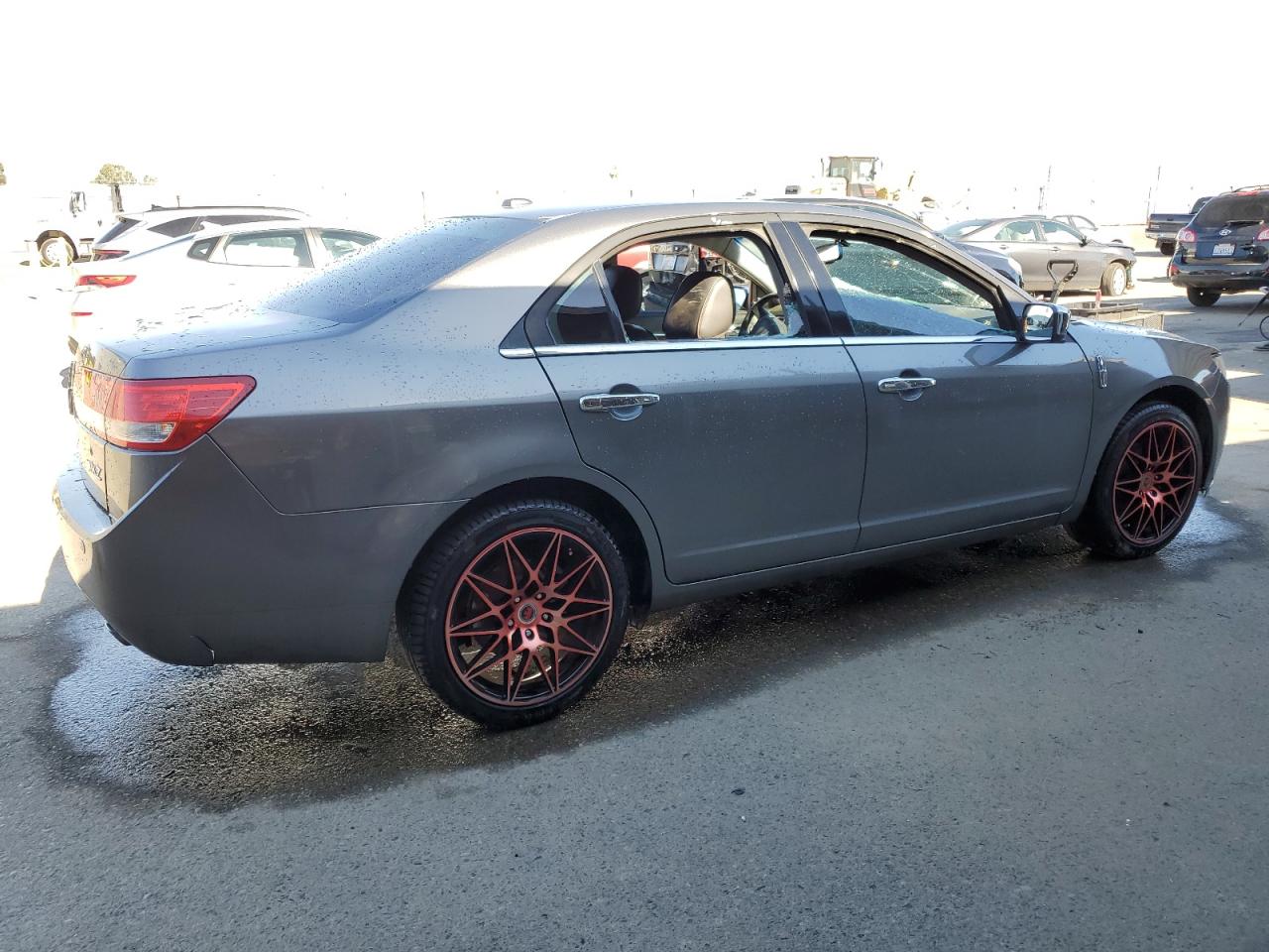 3LNHL2GC8AR646566 2010 Lincoln Mkz