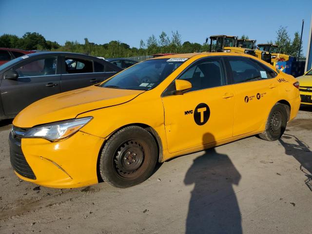 2015 Toyota Camry Hybrid 