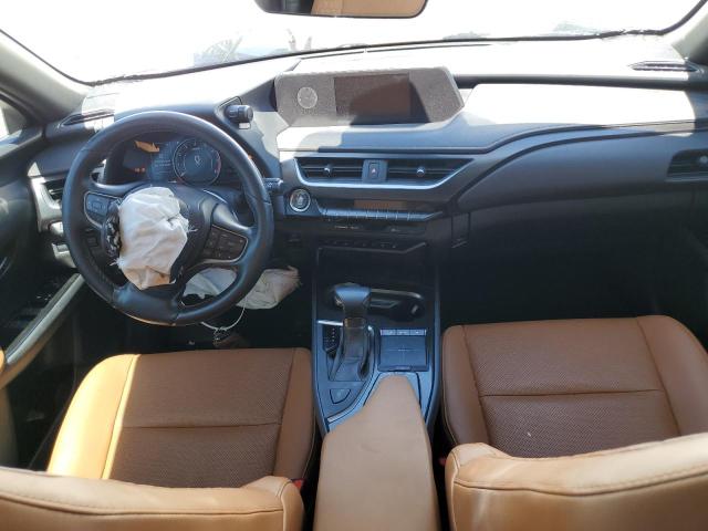 JTHY3JBH6K2013392 Lexus UX 200  8