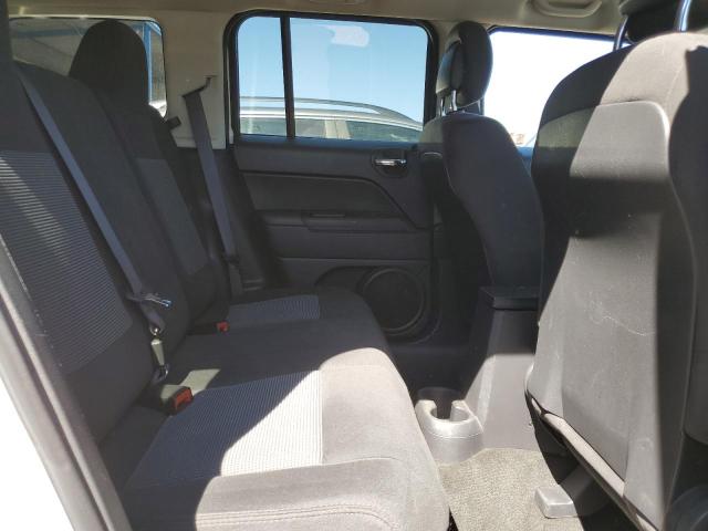 1C4NJRBB8HD112541 Jeep Patriot Sport