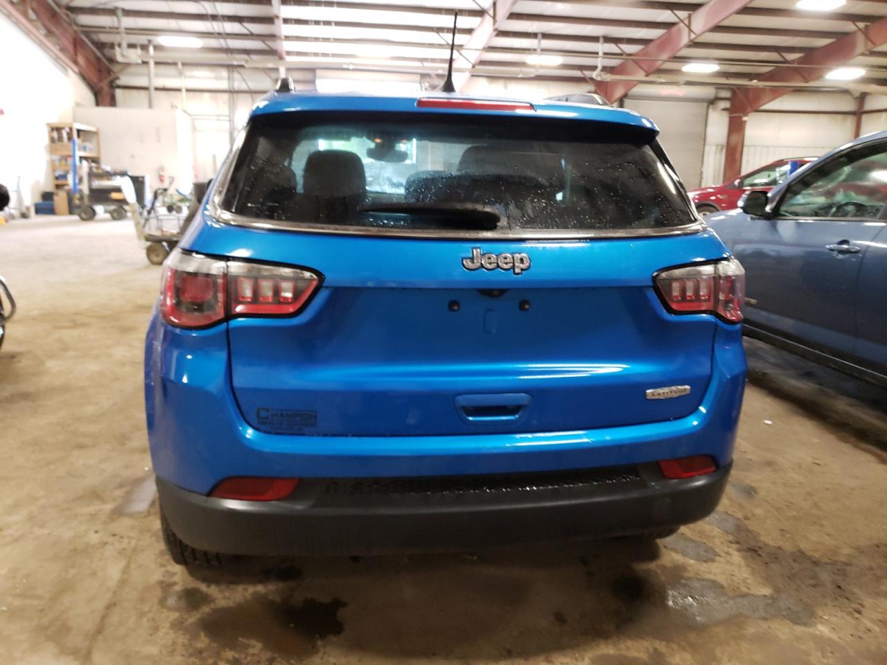 2018 Jeep Compass Latitude vin: 3C4NJCBB1JT338871