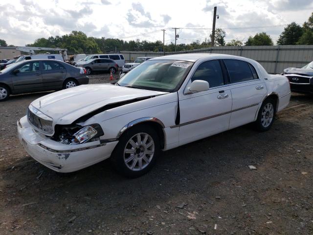 2008 Lincoln Town Car Signature Limited