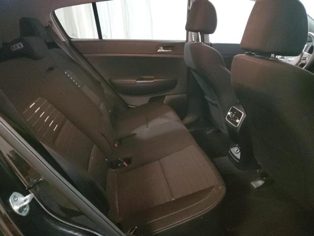 KNDPMCAC2J7449699 KIA Sportage Lx