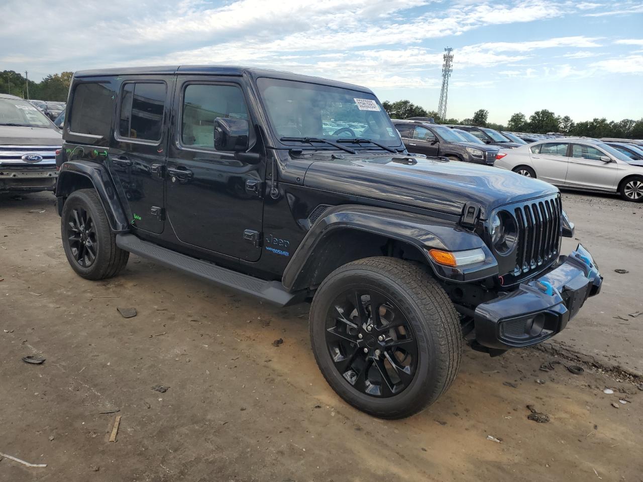 1C4JJXP6XMW723894 Jeep Wrangler U 4