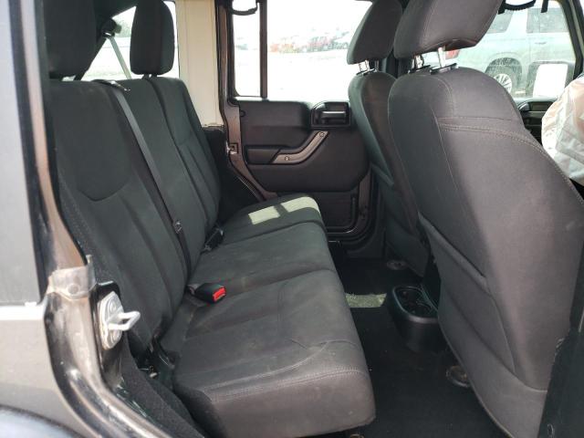1C4BJWKG4JL915453 Jeep Wrangler Unlimited Sport