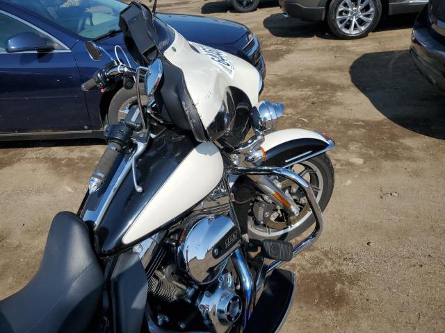 2014 HARLEY-DAVIDSON FLHTP POLI 1HD1FMM18EB648189