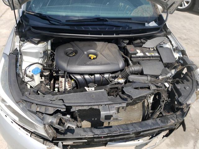 KNAFK5A81H5677723 KIA FORTE LX
