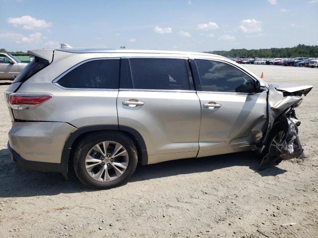 VIN 5TDJKRFH5ES031765 2014 Toyota Highlander, Xle no.3