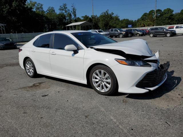 Toyota CAMRY LE 2020 4T1L11AK8LU502618 Image 4