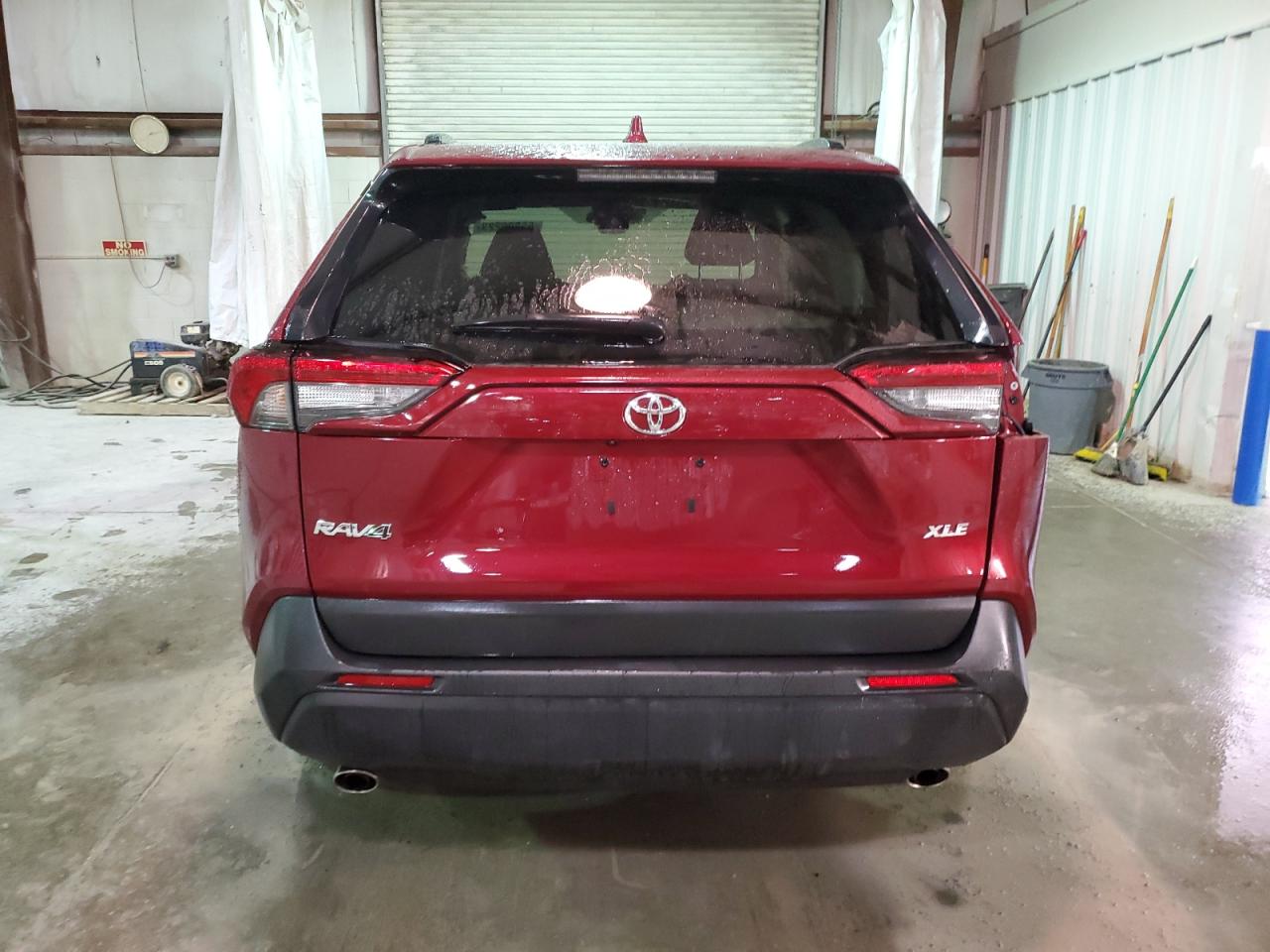 2T3W1RFV4PW241287 Toyota RAV4 XLE  6