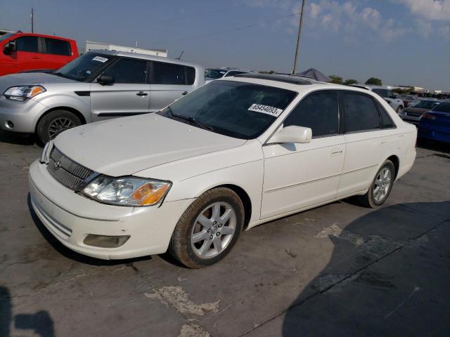 2000 Toyota Avalon XL