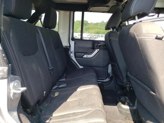1C4HJWEG2HL681376 Jeep Wrangler Unlimited Sahara