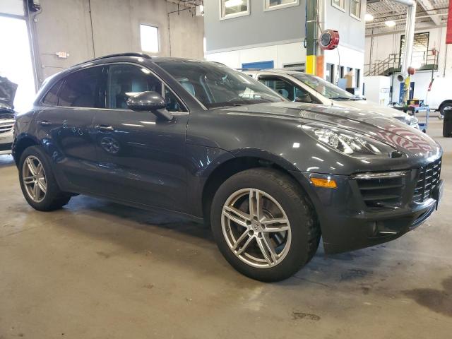 VIN WP1AA2A58JLB01406 2018 Porsche Macan no.4