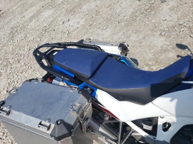 2022 HONDA CRF1100 D4 JH2SD1042NK200192