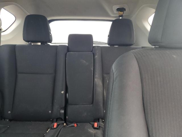 2T3BFREV8GW480276 Toyota RAV4 LE