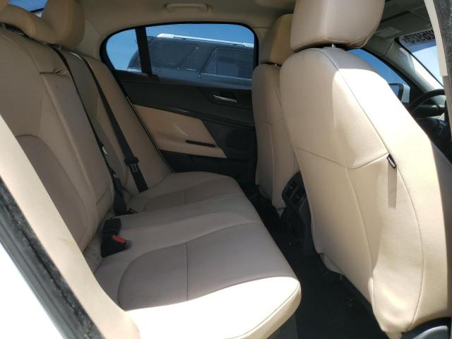 SAJAR4BG9HA966530 Jaguar XE