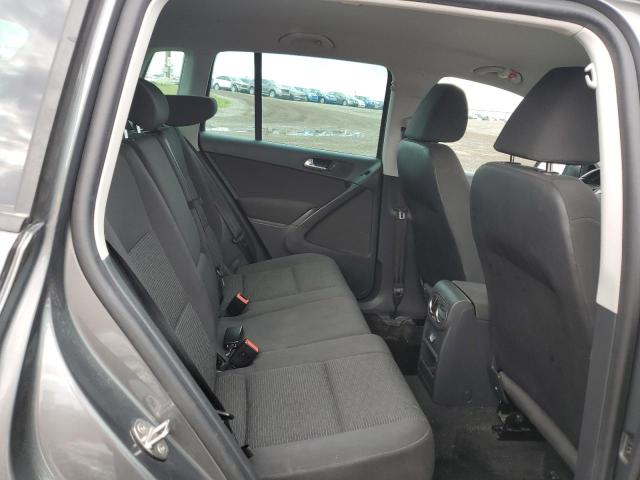 2017 VOLKSWAGEN TIGUAN TRE WVGHV7AX1HK017717