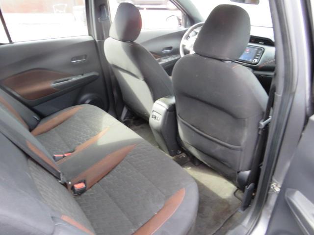 3N1CP5DV3NL475957 Nissan KICKS SR