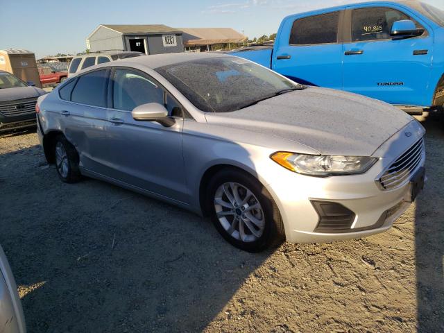 3FA6P0HD5KR135853 Ford FUSION SE