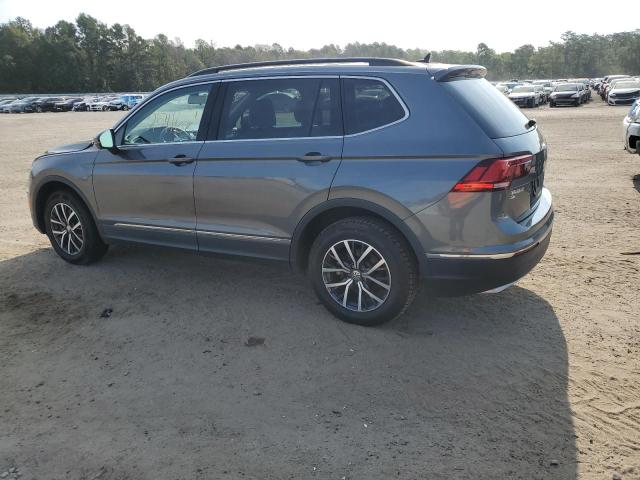 3VV3B7AX8LM042611 Volkswagen Tiguan SE 2