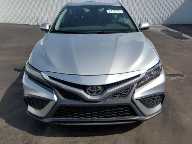 4T1G11AK8MU409861 Toyota Camry SE 5