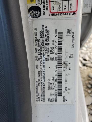 3FADP4FJ8EM124743 Ford Fiesta Titanium