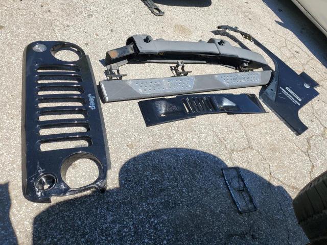 1C4BJWDG8EL263455 Jeep Wrangler Unlimited Sport