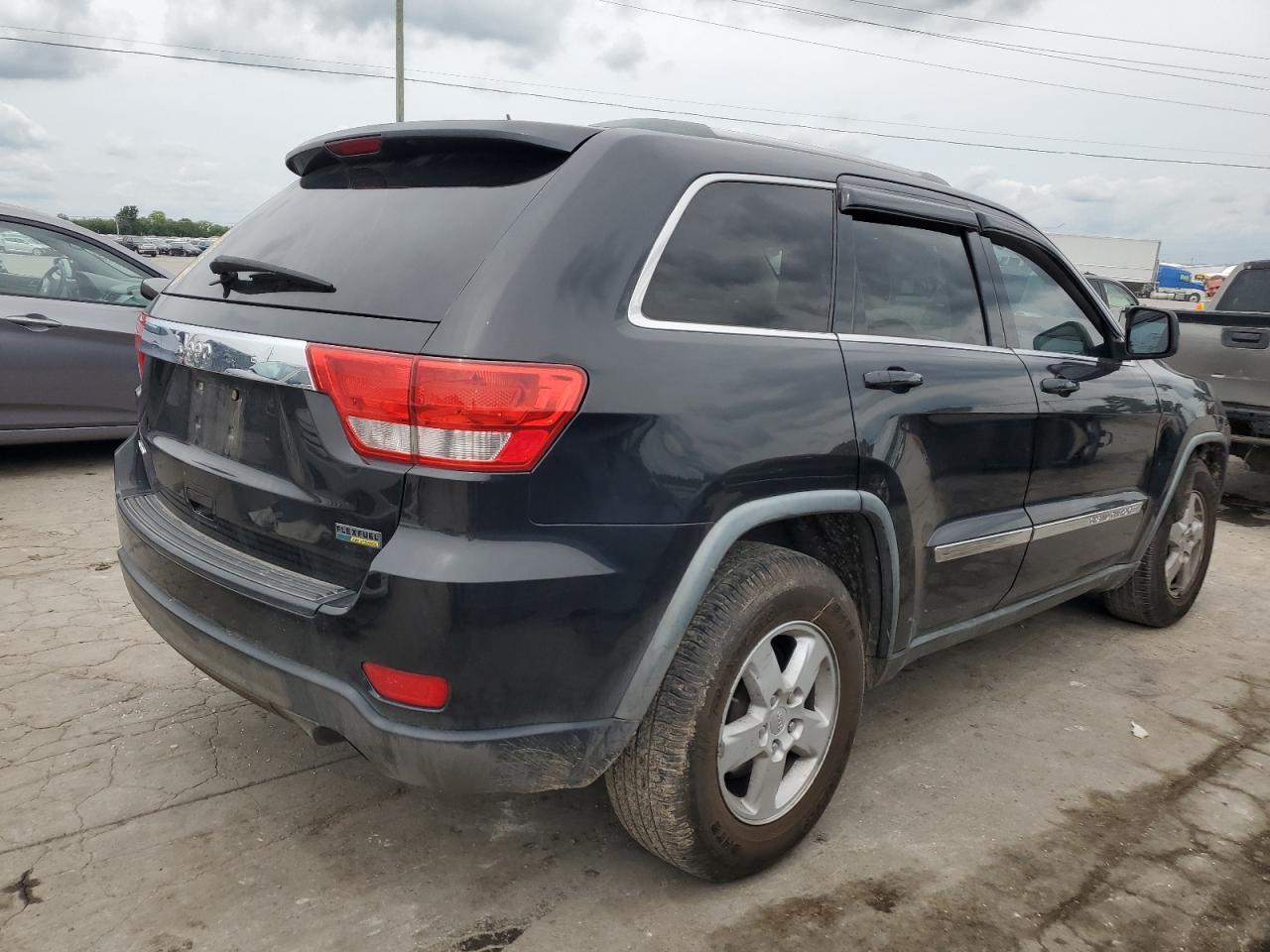 1C4RJEAG2CC111505 2012 Jeep Grand Cherokee Laredo