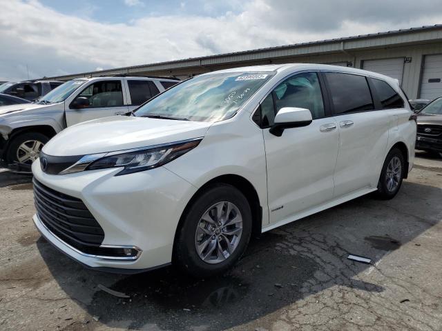 2021 Toyota Sienna XLE