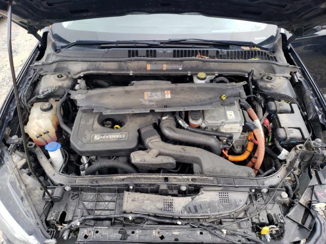 3FA6P0LU1KR118863 Ford FUSION SE