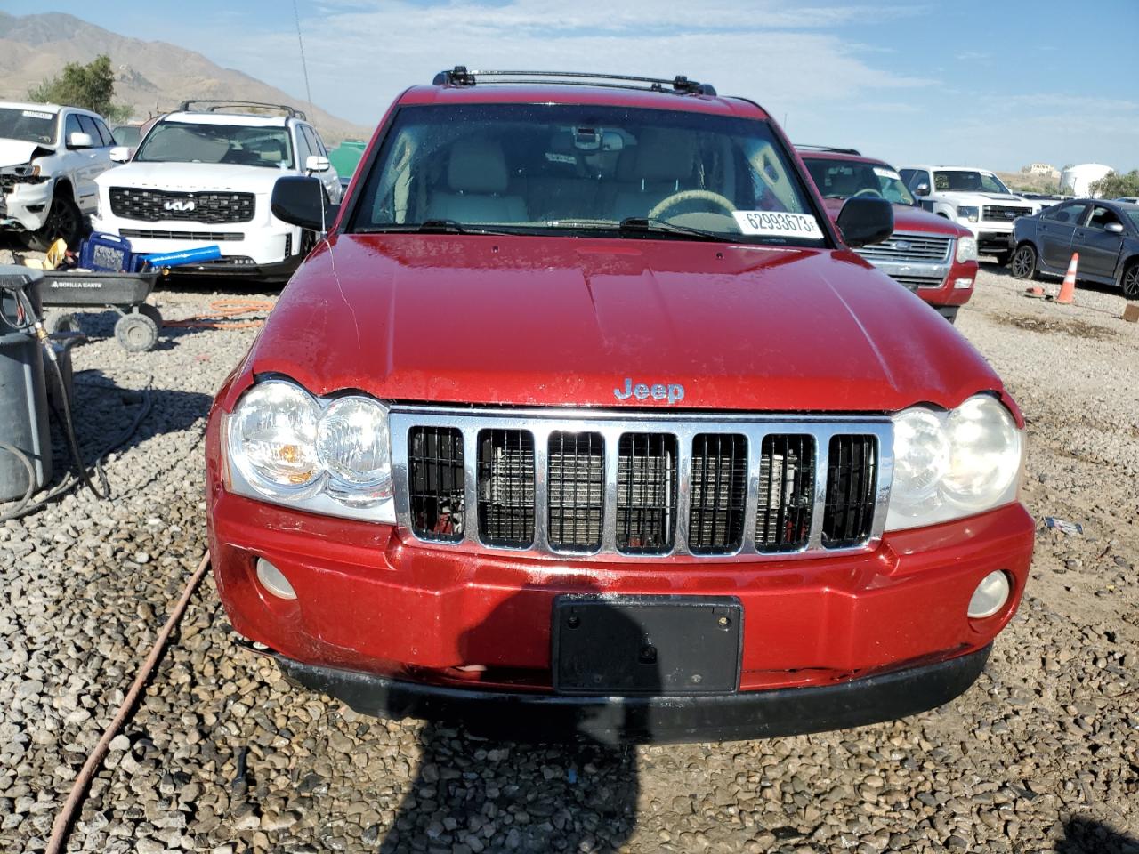 1J8HR58206C138570 2006 Jeep Grand Cherokee Limited