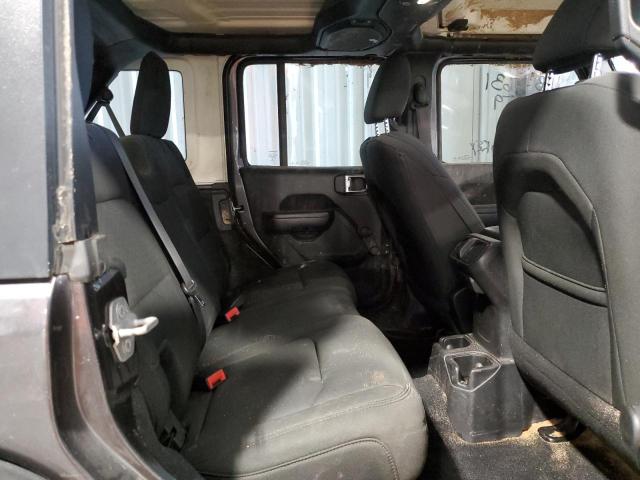 1C4HJXDG2JW272631 Jeep Wrangler Unlimited Sport