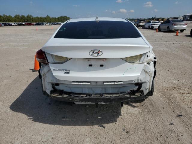 5NPD74LF5JH380994 Hyundai ELANTRA SE