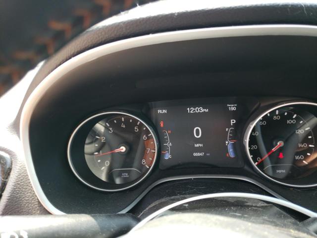 3C4NJDCB8JT437112 Jeep Compass Limited