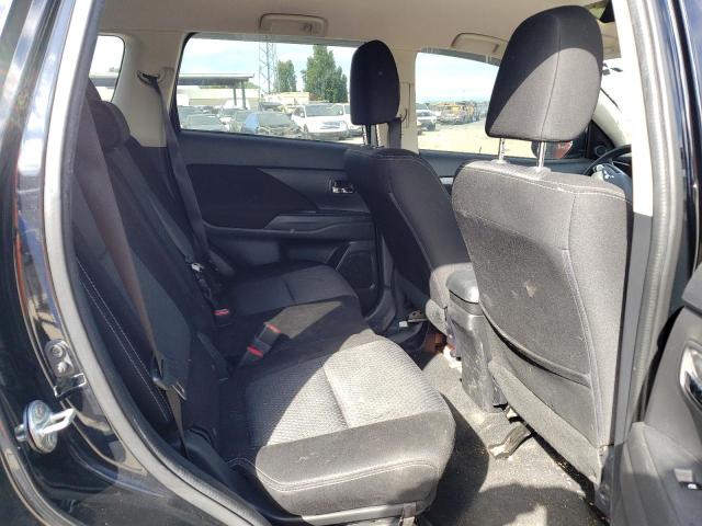 JA4AZ3A31JJ002947 Mitsubishi Outlander Se