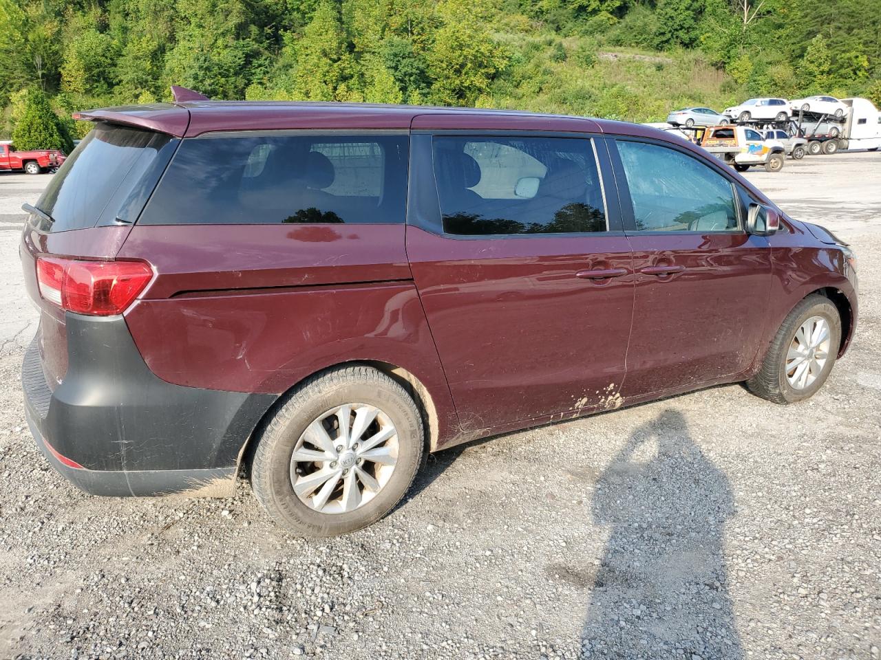 2018 Kia Sedona Lx vin: KNDMB5C1XJ6409053