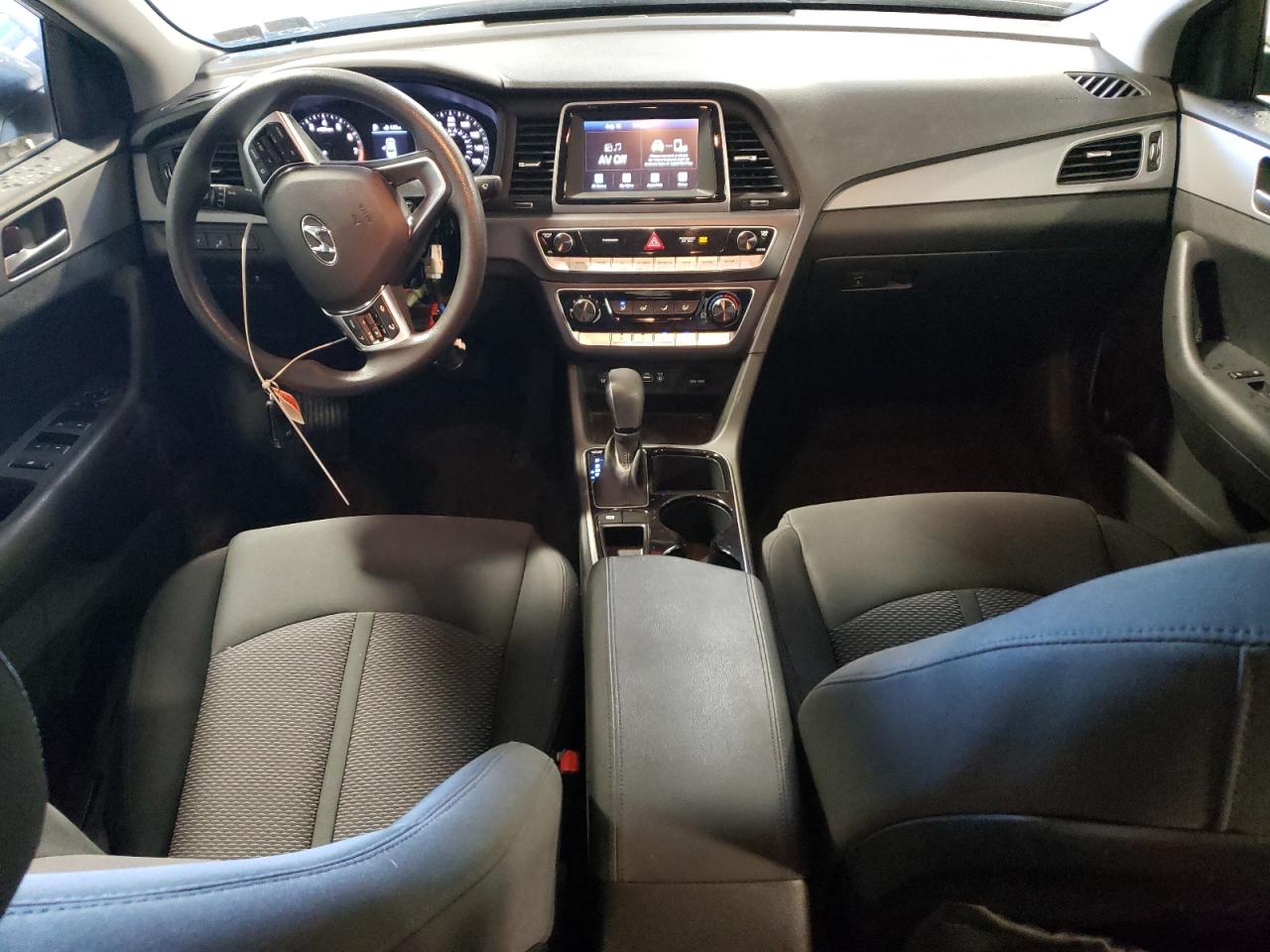 2019 Hyundai Sonata Se vin: 5NPE24AF7KH819670