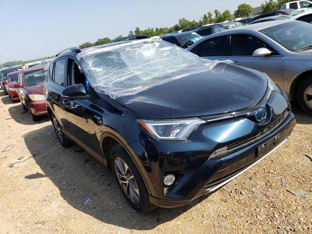 VIN JTMRJREV3JD188813 2018 Toyota RAV4, LE no.4